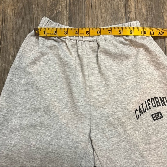 Girls Gray California Logo Elastic Waist Sweatpants Joggers Size 10 - Picture 5 of 6